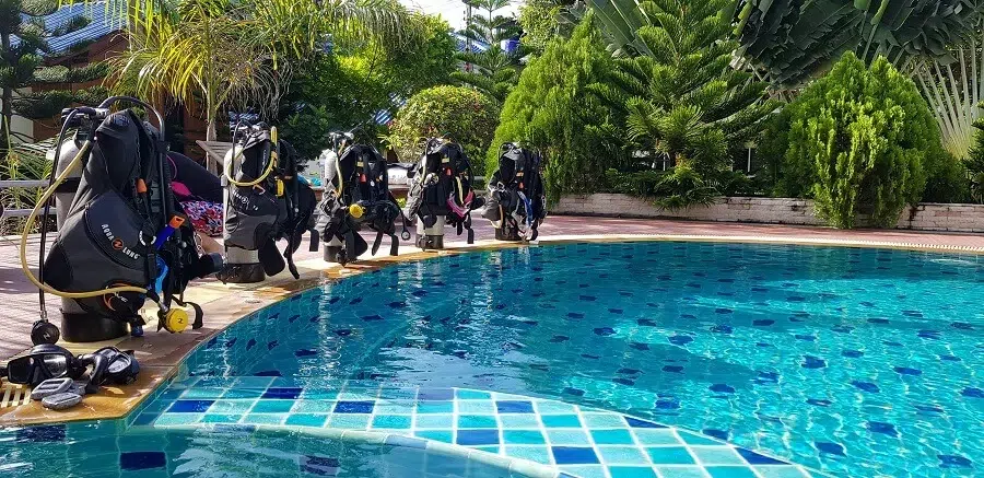 Ocean Sound Dive & Yoga | Confined Open Water | Infinite Blue Dive Travel